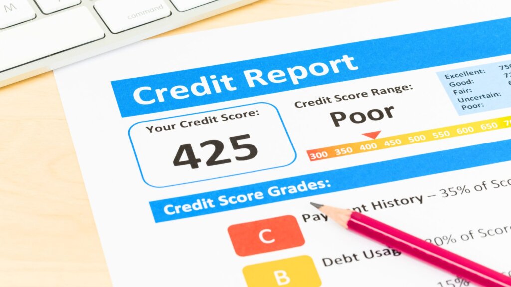 Credit report with low credit score and poor rating